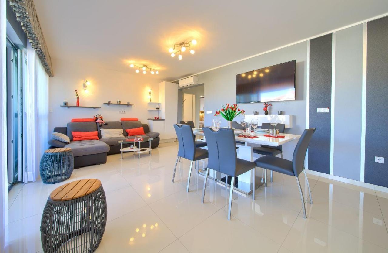 Apartment Crystal Aura Malinska Εξωτερικό φωτογραφία