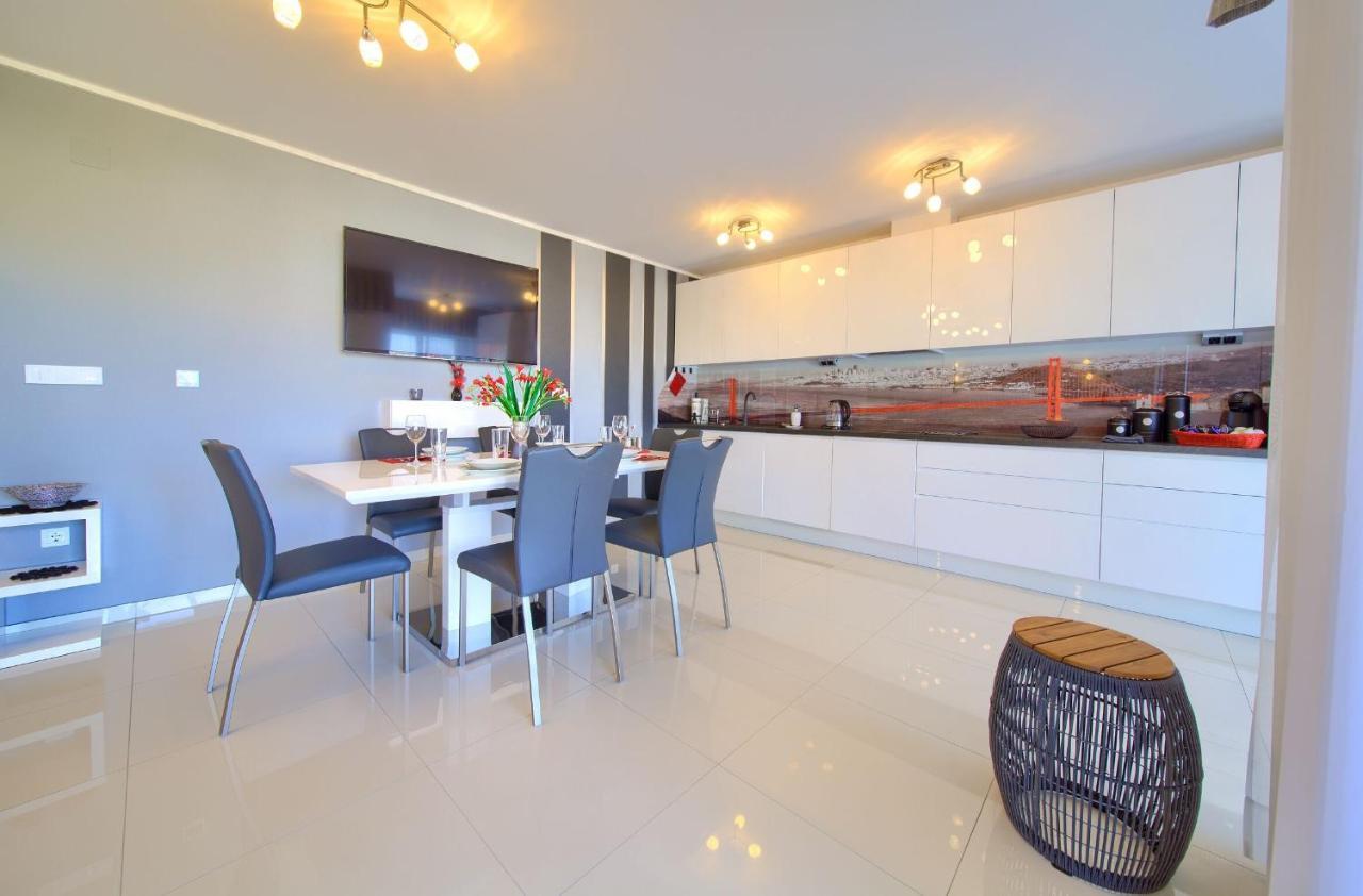 Apartment Crystal Aura Malinska Εξωτερικό φωτογραφία