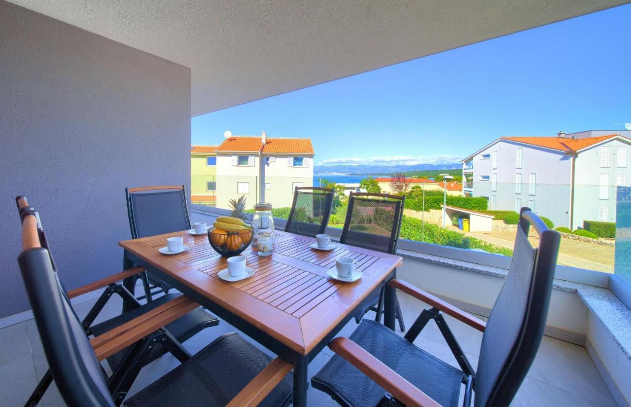 Apartment Crystal Aura Malinska Εξωτερικό φωτογραφία