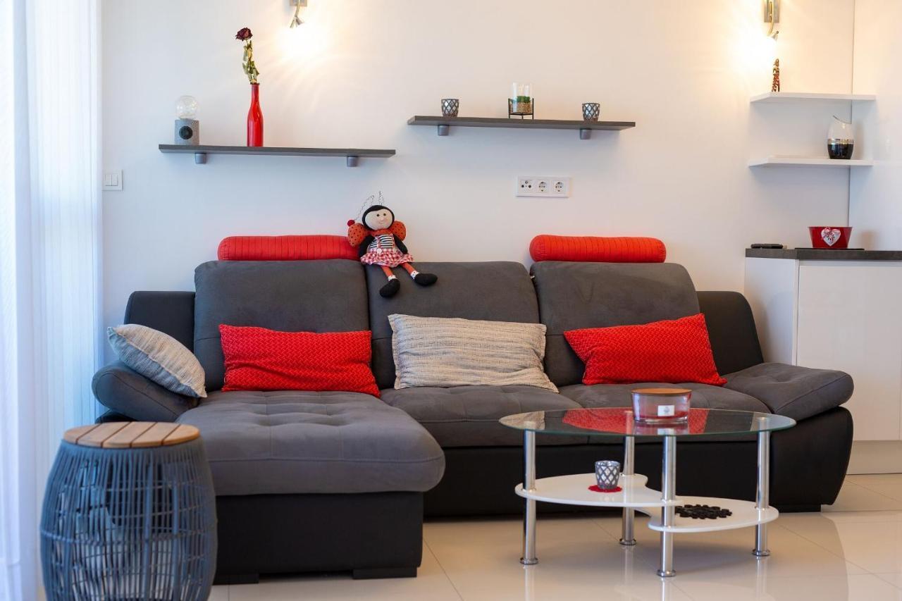 Apartment Crystal Aura Malinska Εξωτερικό φωτογραφία