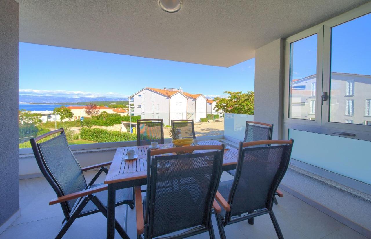 Apartment Crystal Aura Malinska Εξωτερικό φωτογραφία