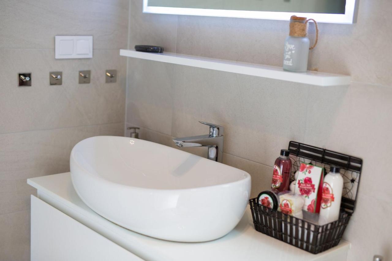 Apartment Crystal Aura Malinska Εξωτερικό φωτογραφία