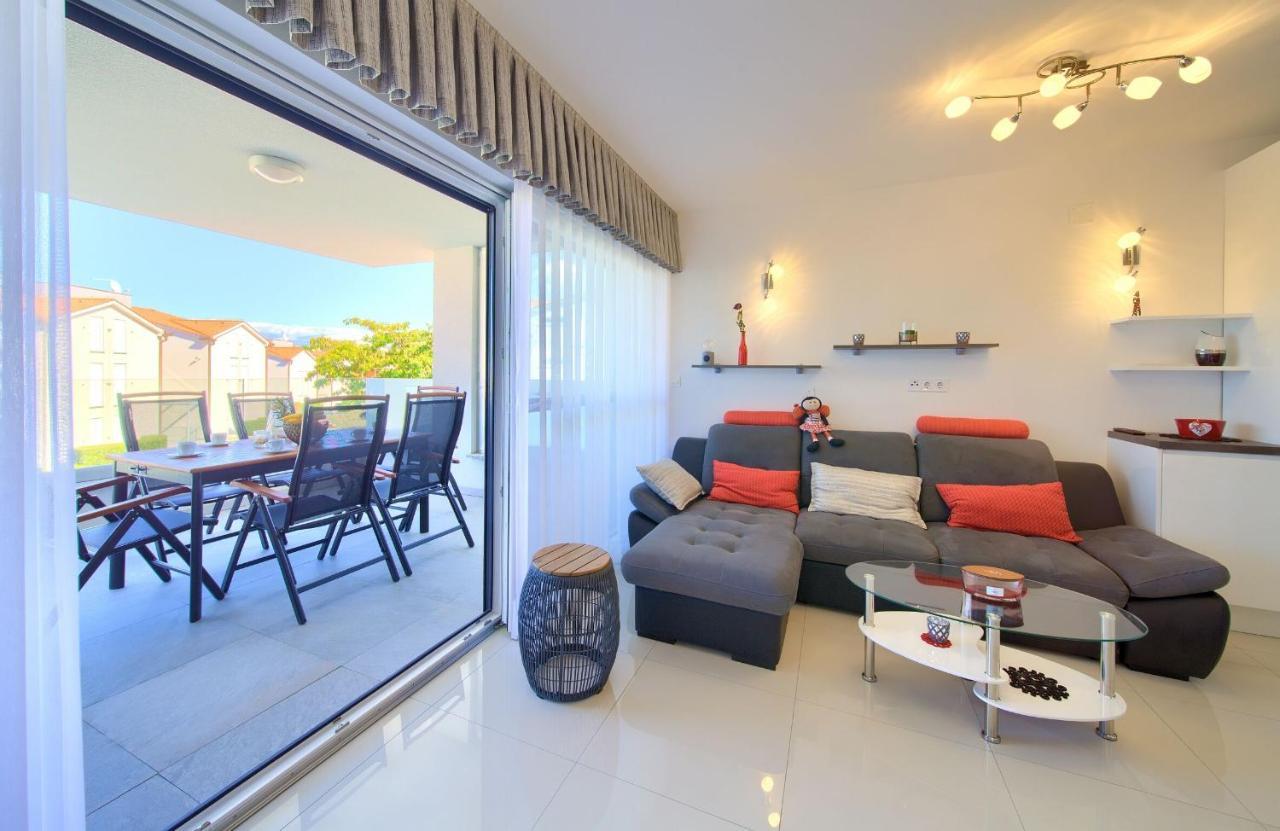 Apartment Crystal Aura Malinska Εξωτερικό φωτογραφία